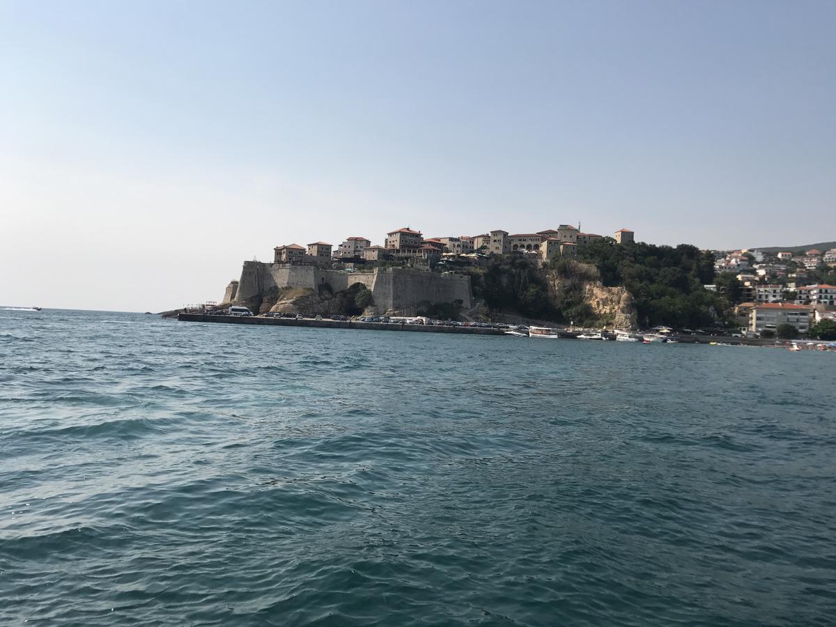 Hotel La Rosa Negra Ulcinj Exteriér fotografie