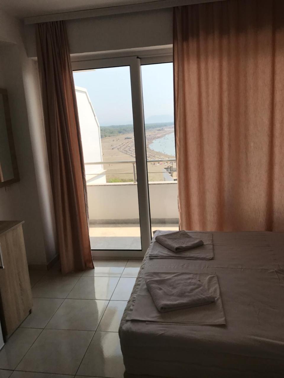 Hotel La Rosa Negra Ulcinj Exteriér fotografie